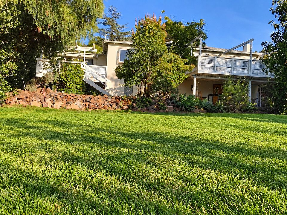 1st image of 21527 Encina Rd