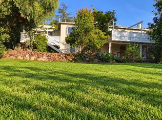 21527 Encina Rd, Topanga, CA 90290