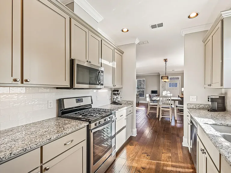 1690 Brush Hill Rd — Photo 9