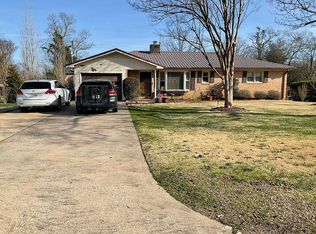 219 Midway Dr, Spartanburg, SC 29301