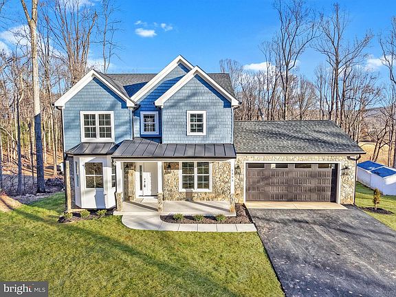2nd image of 5393 Merry Oaks