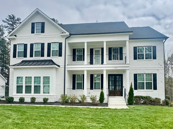 1329 Sandybrook Ln, Wake Forest, NC 27587