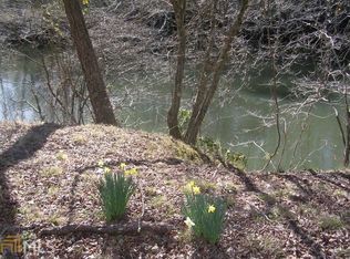 215 Old River Rd, Cornelia, GA 30531