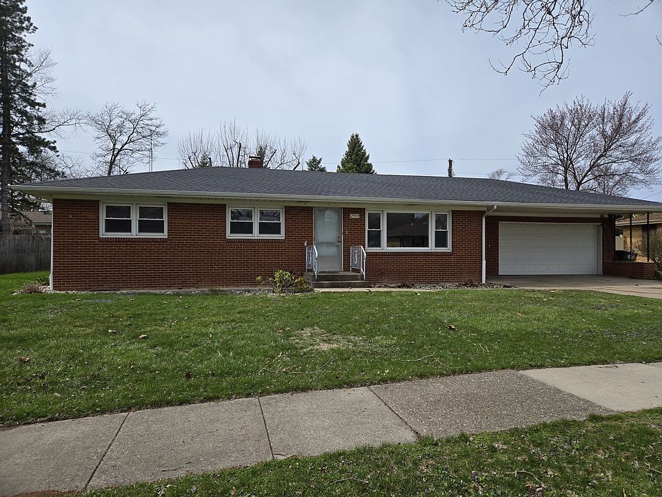 1st image of 2900 Thayer Dr