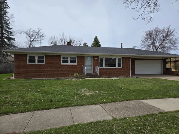 2900 Thayer Dr, Saint Joseph, MI 49085