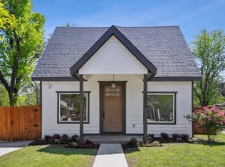 2822 Sharon St, Dallas, TX 75211
