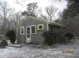 19 Circuit Rd W, West Yarmouth, MA 02673