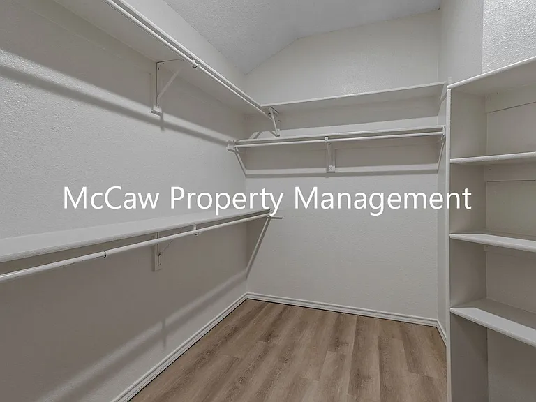 1214 Mission St — Photo 17