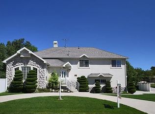 587 E Compton Ct, Salt Lake City, UT 84107