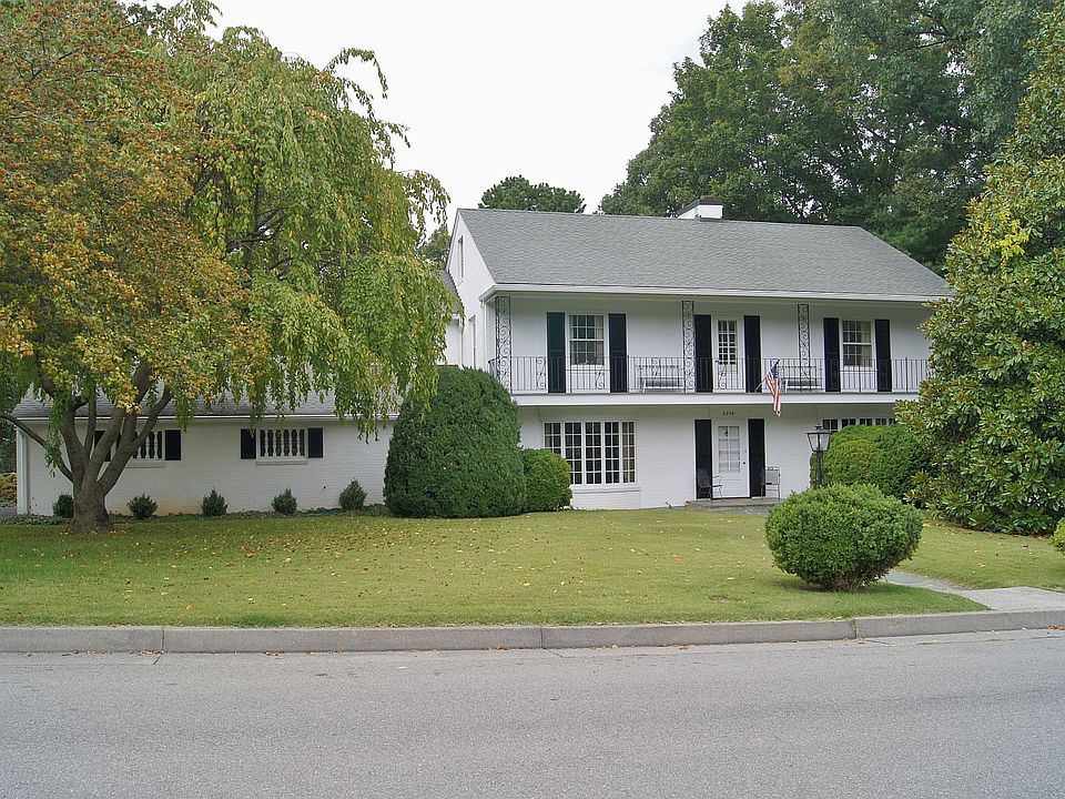 1st image of 3596 Peakwood Dr SW