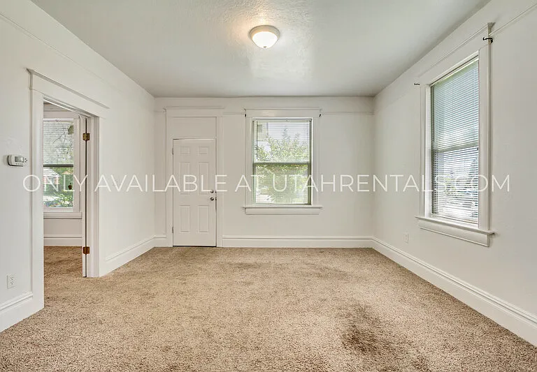 1032 S Jeremy St — Photo 24