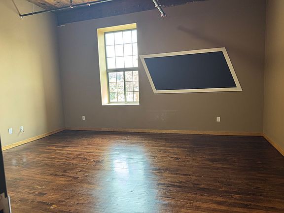 4th image of 70 Webster St #301