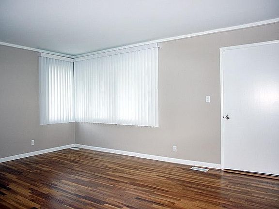 5th image of 47437 Eldon Dr