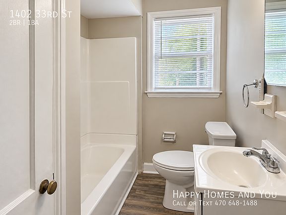 3rd image of 1402 33rd St