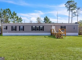 9 Louis Passmore Rd NE, Ludowici, GA 31316