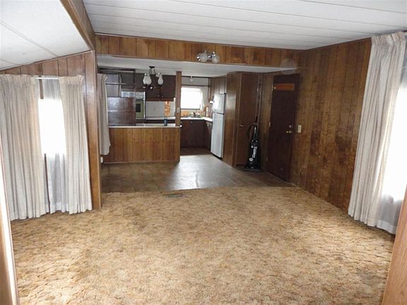 4th image of 13516 W 13th Ave