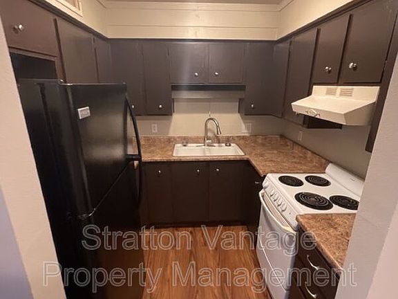 3rd image of 2410 W Campbell Ave APT 138
