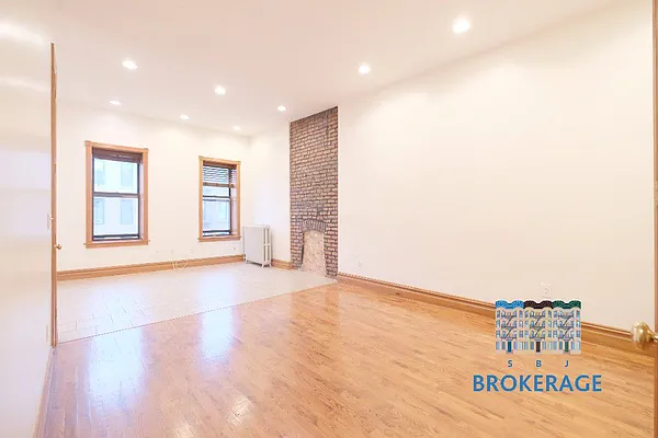 Rented by SBJ Brokerage, LLC | media 20