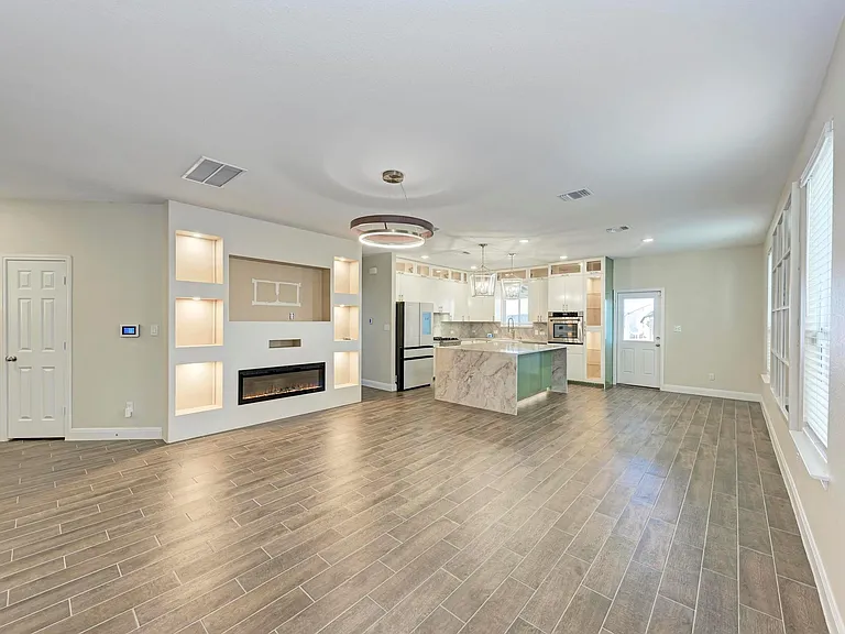1529 Brimhurst Dr — Photo 8