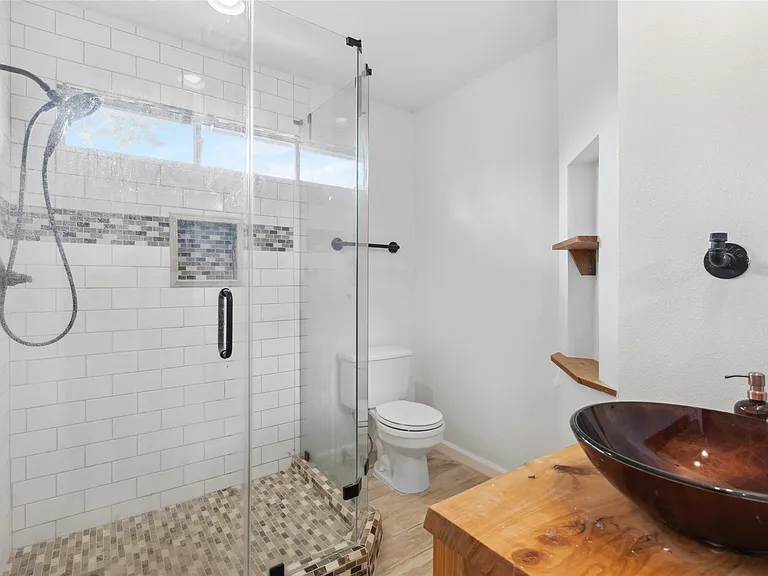 24210 Hard Wood Dr — Photo 16