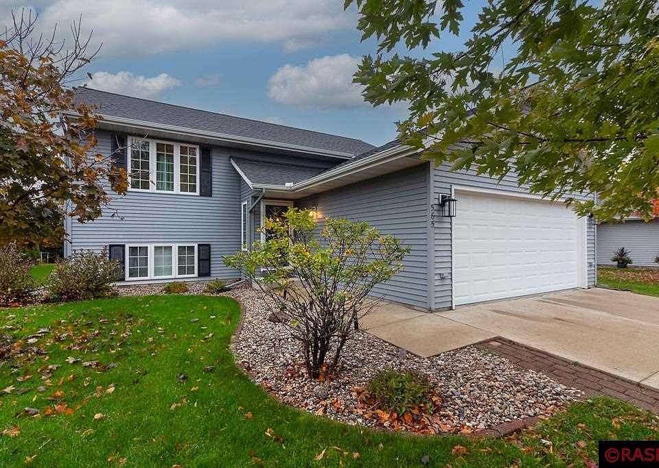 1st image of 565 Grayhawk Dr
