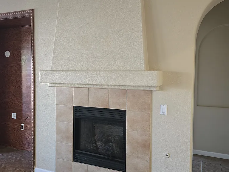 514 Rodeo Grounds Way — Photo 9