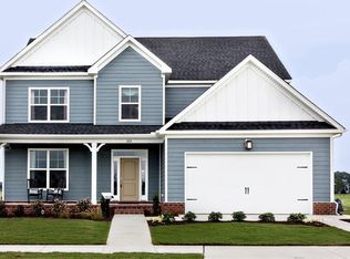 215 McCormick Dr, Suffolk, VA 23434