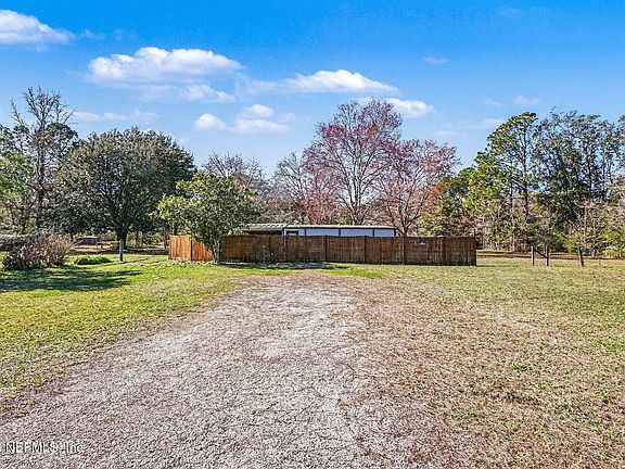 2nd image of 16032 BLYLER Road