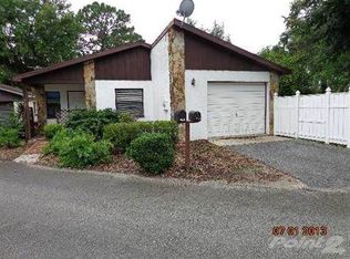 5941 Forest Ln, Zephyrhills, FL 33542