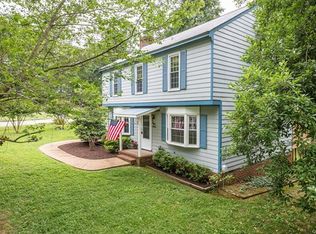 1724 Woodyshade Cir, North Chesterfield, VA 23235