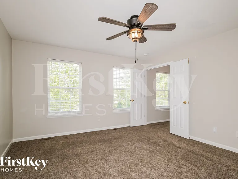 217 Hawksbury Pl — Photo 9