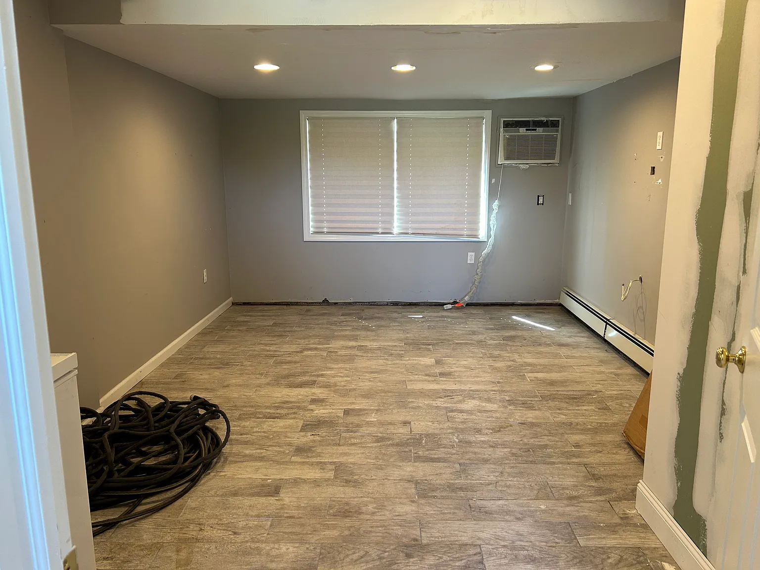 Harmony Ln, Westbury — Photo 4