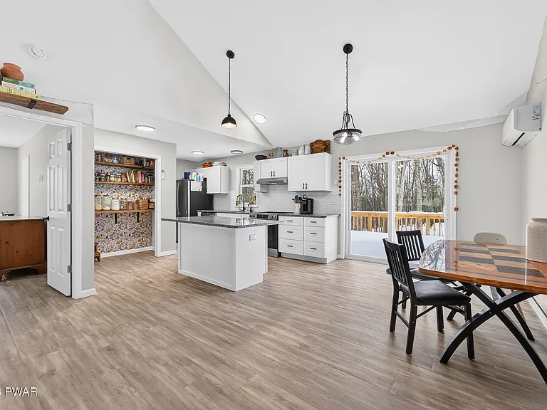 150 Cree Rd — Photo 3