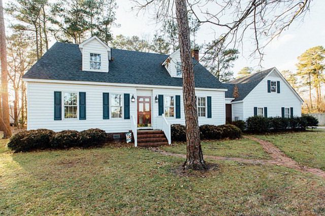 1st image of 621 Deer Acres Dr