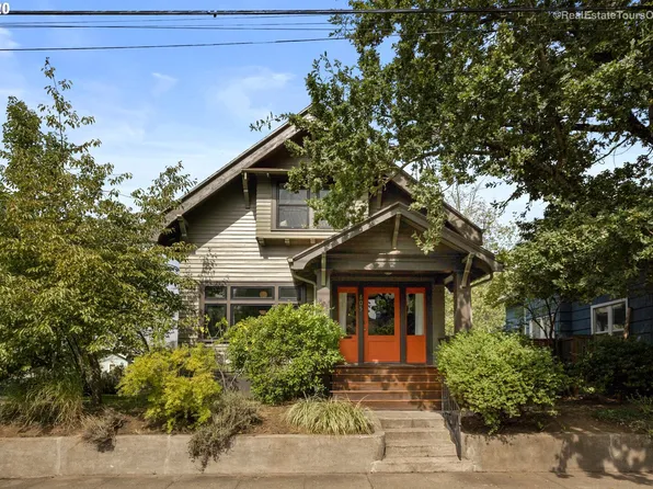 805 NE Roselawn St, Portland, OR 97211