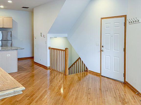 2nd image of 2651 N Wayne Ave #1