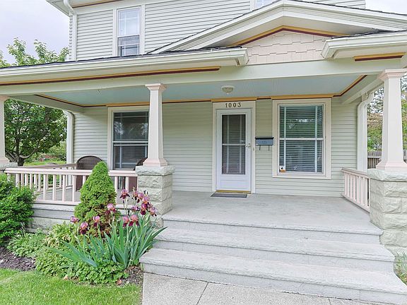 2nd image of 1003 Riverside Dr