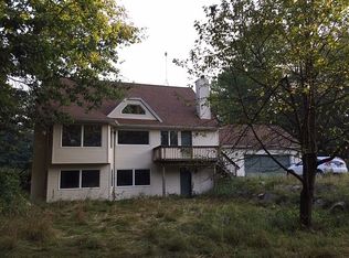 13651 Downes St NE, Lowell, MI 49331