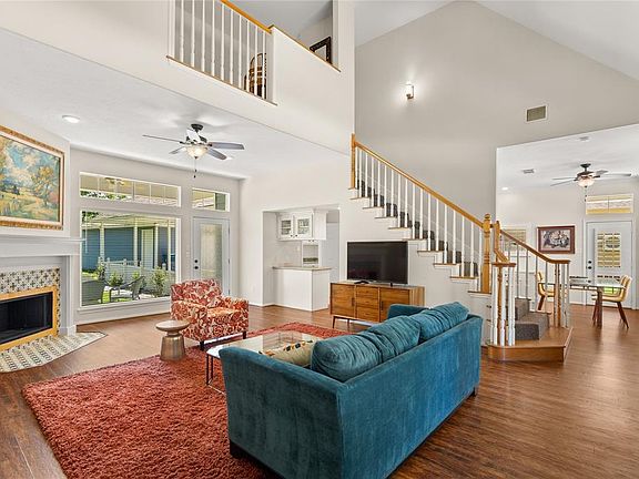 4th image of 12648 Pegasus Drive Drive