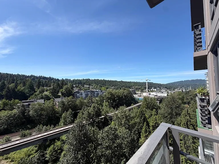 301 Capilano Rd — Photo 15