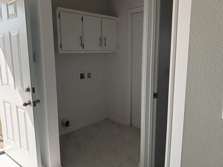 6242 E Yandell Dr #B — Photo 5
