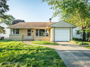 1249 Wayne Dr, Des Plaines, IL 60018