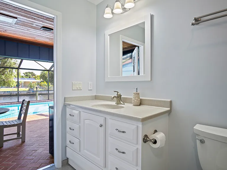 1360 SW Albatross Way — Photo 36
