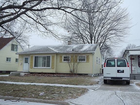 3rd image of 29845 Commonwealth St