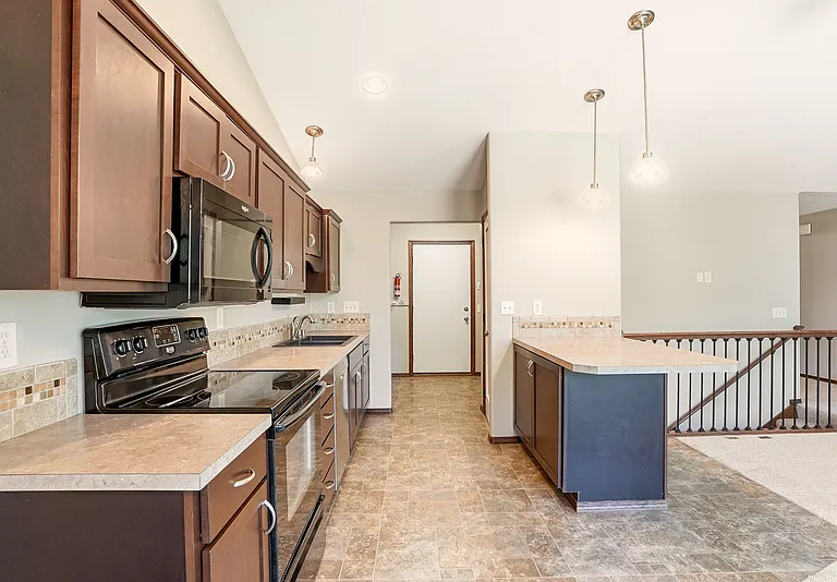 11830 N Bedivere Dr #1 — Photo 8