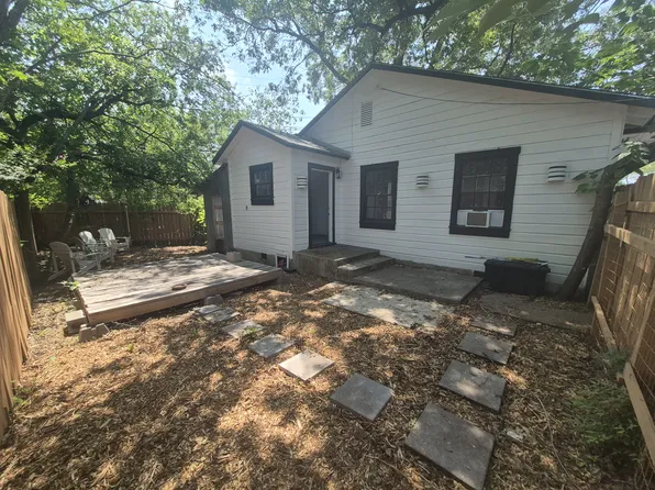 2807 Breeze Ter #B, Austin, TX 78722