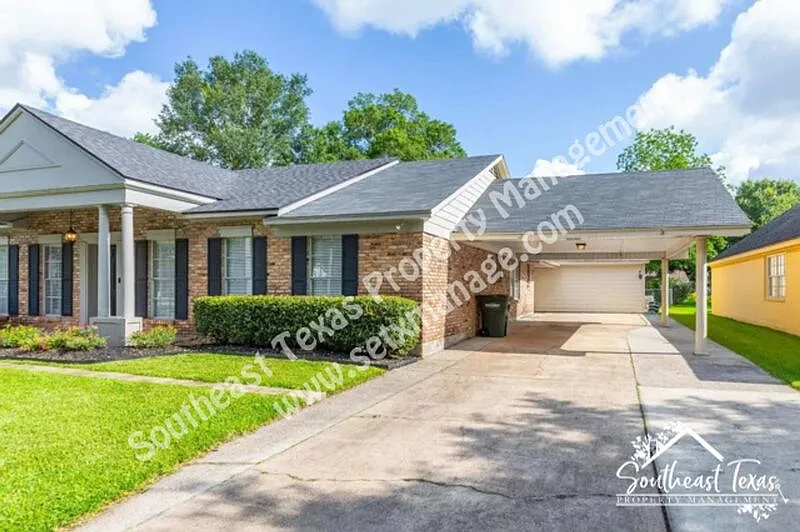 4 bed, 2.5 bath, 2652 sqft, $2,900 — Photo 4