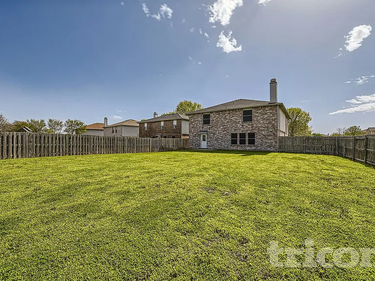 3040 Clemente Dr — Photo 17