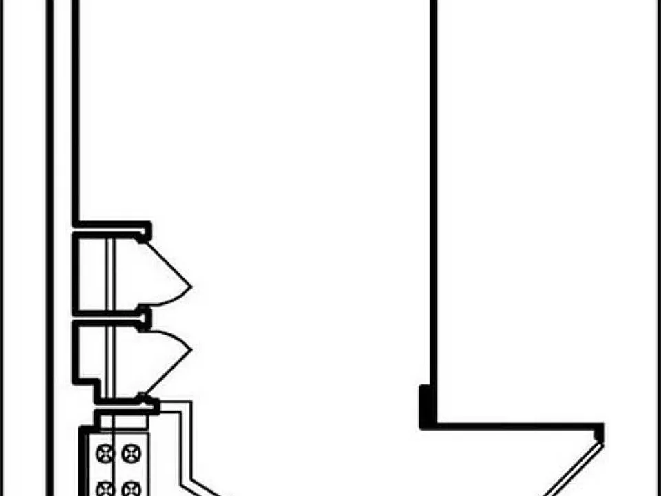 Building Photo 4