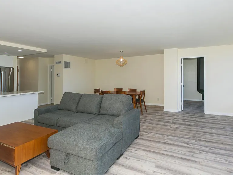 1910 Ala Moana Blvd #20C — Photo 16